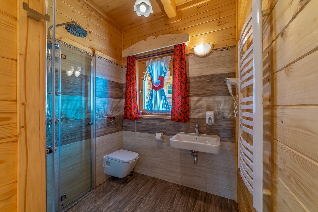 Domek W Bialce Z Jacuzzi W Ogrodzie Bialka Tatrzanska 外观 照片